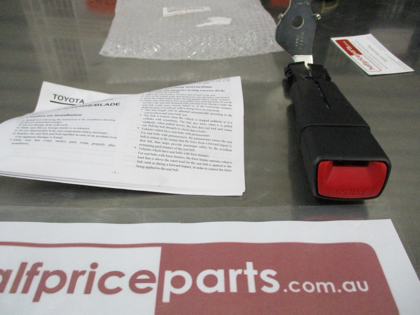 Toyota Corolla Genuine Rear Right Seat Belt Buckle New Part