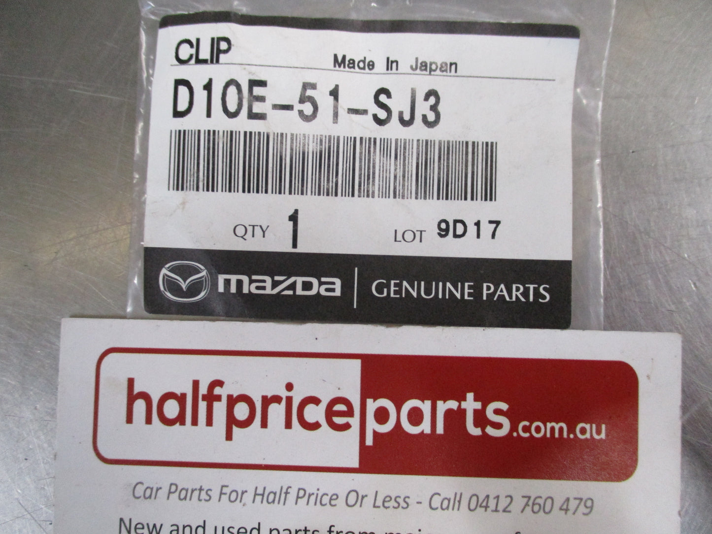 Mazda CX-3/MX-5 Genuine Rocker Moulding Retainer Clip New Part