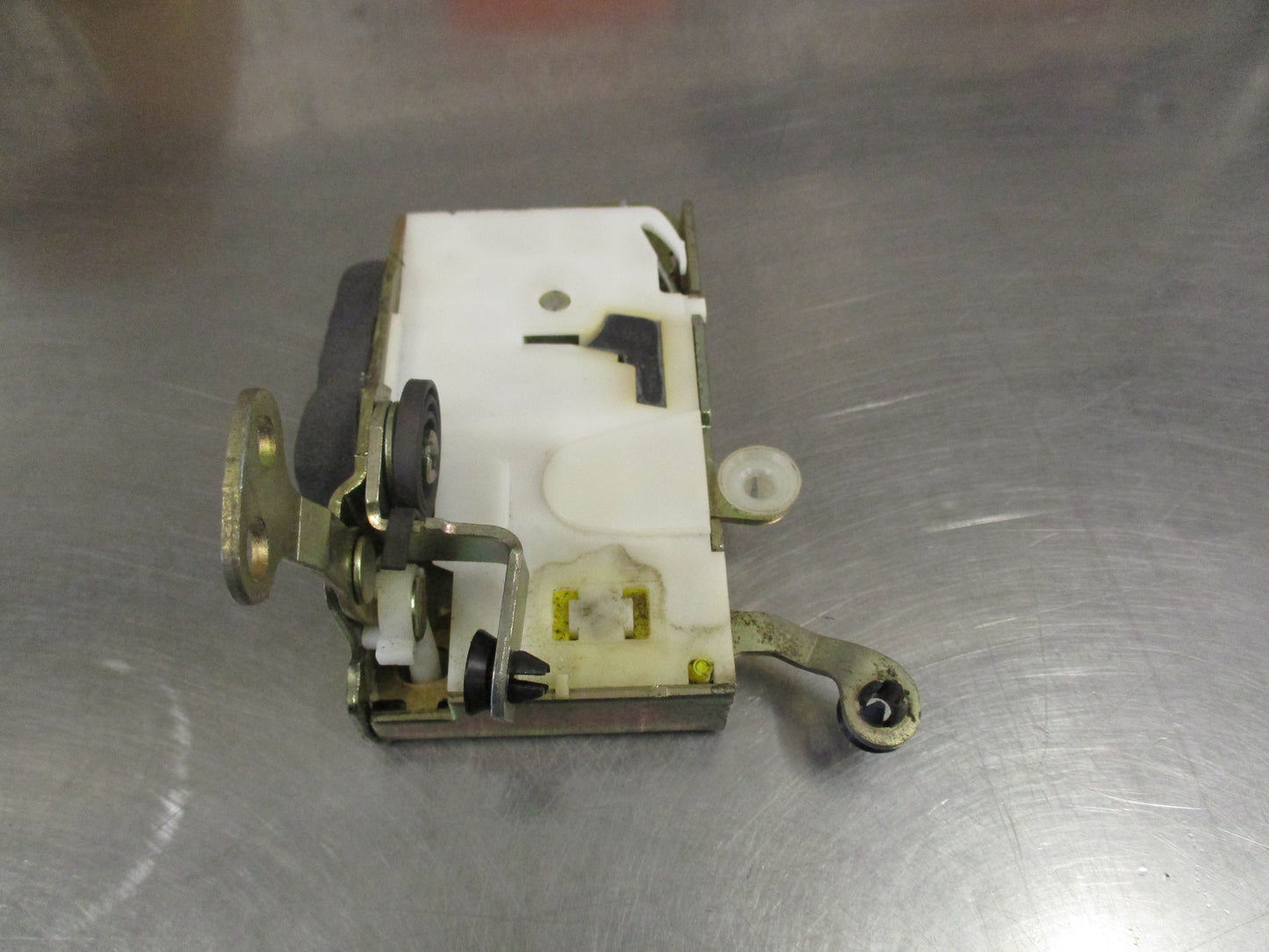 Holden XC Barina Genuine Front Drivers Lock Only Used