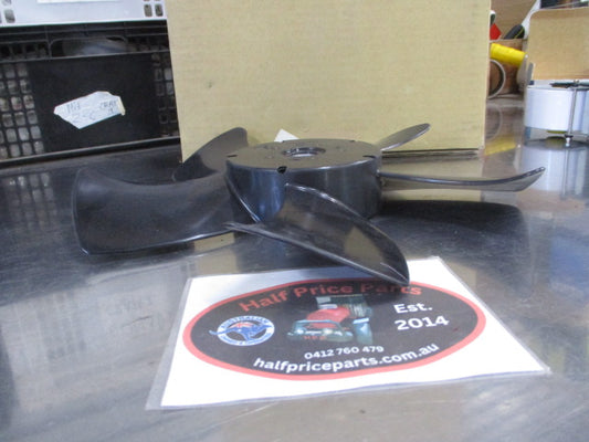 Mitsubishi Outlander Genuine Left Hand Front Radiator Cooling Fan New Part