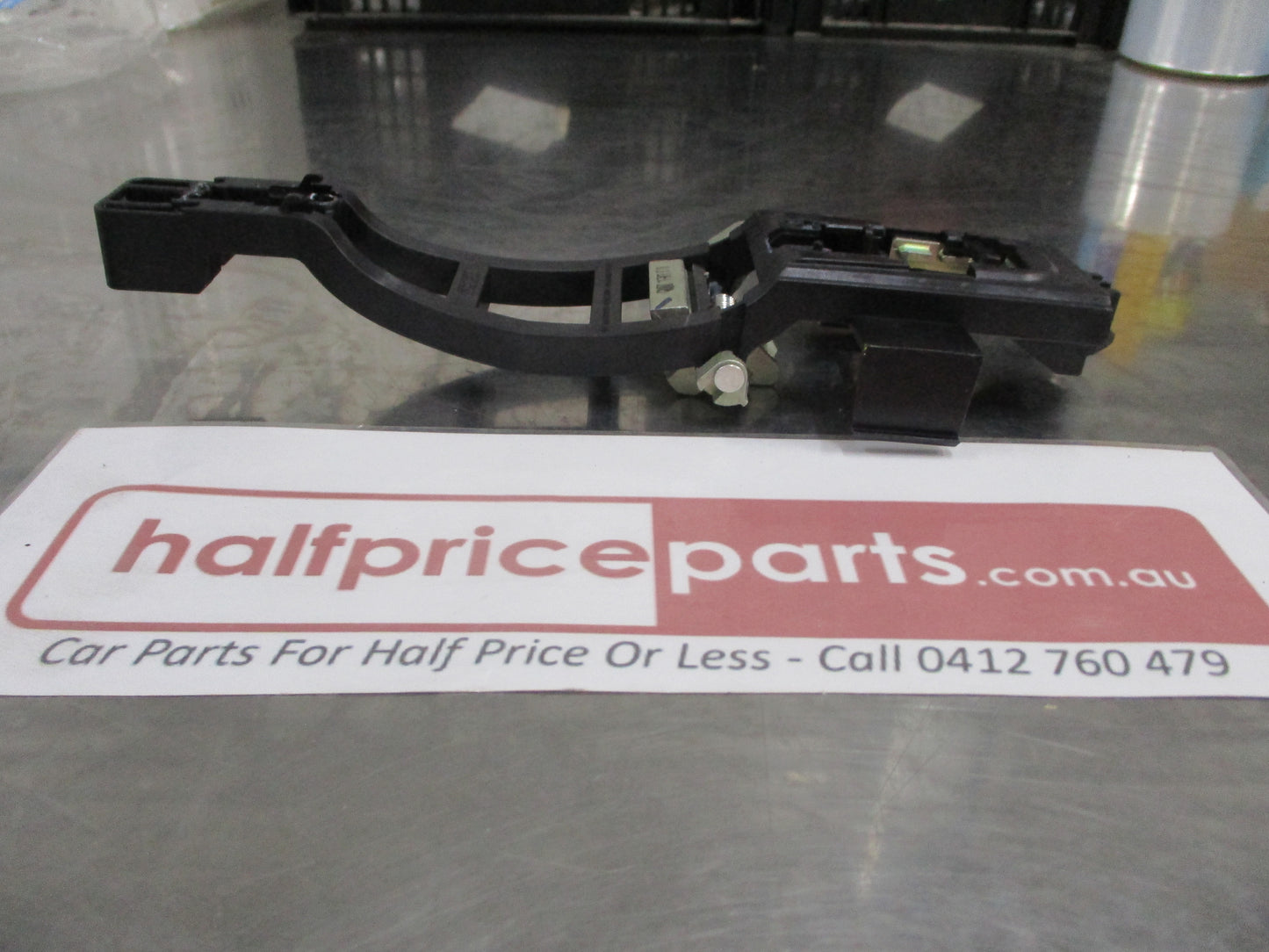 Mazda BT-50 Dual Cab Genuine Left Hand Front Door Internal Handle (Passenger) New Part