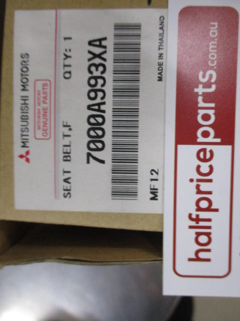 Mitsubishi Challenger/Pajero/Triton Genuine Front Left/Right Seat Belt Receiver New Part