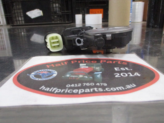 Mitsubishi Triton D/Cab Genuine Left Hand Rear Power Window Motor New Part