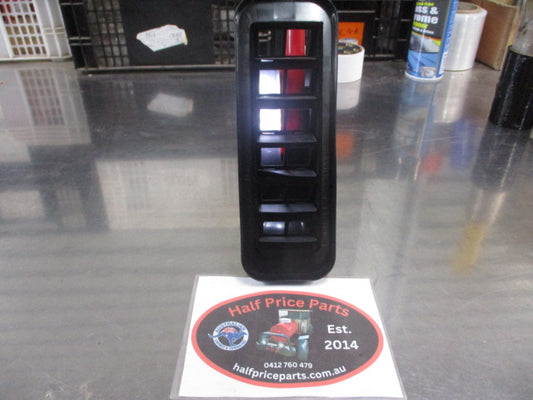 Mitsubishi Triton Genuine Left Hand Rear Dual Cab Cabin Vent New Part