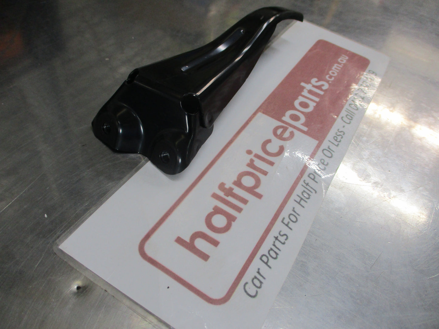 Mazda CX-7 Genuine Left Hand Front Guard Bracket New Part