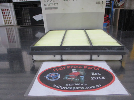 Mitsubishi Pajero/Triton/3000GT/Magna Genuine Engine Air Filter New Part