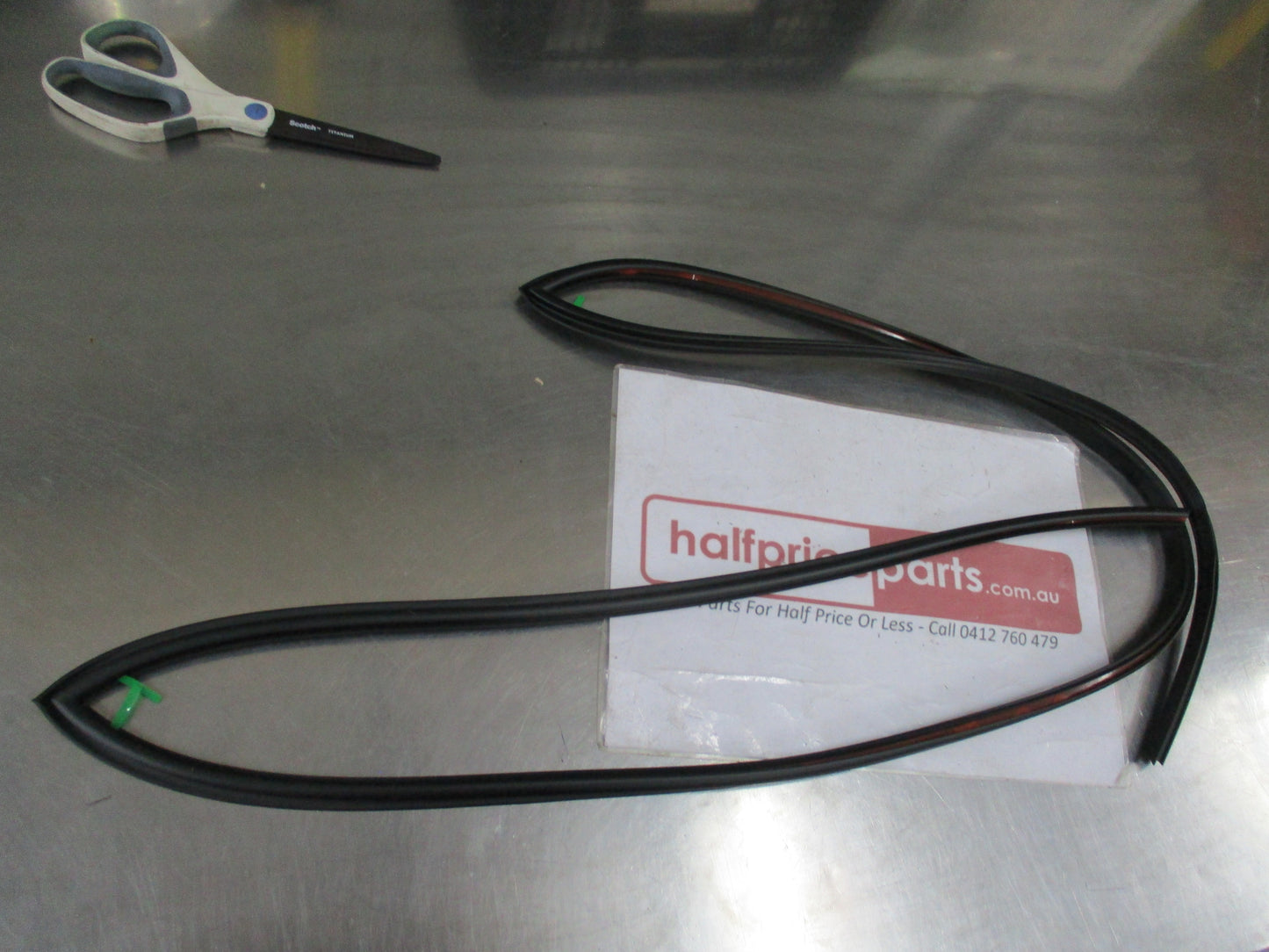 Mazda CX-3 Genuine Front Window Mould New Part