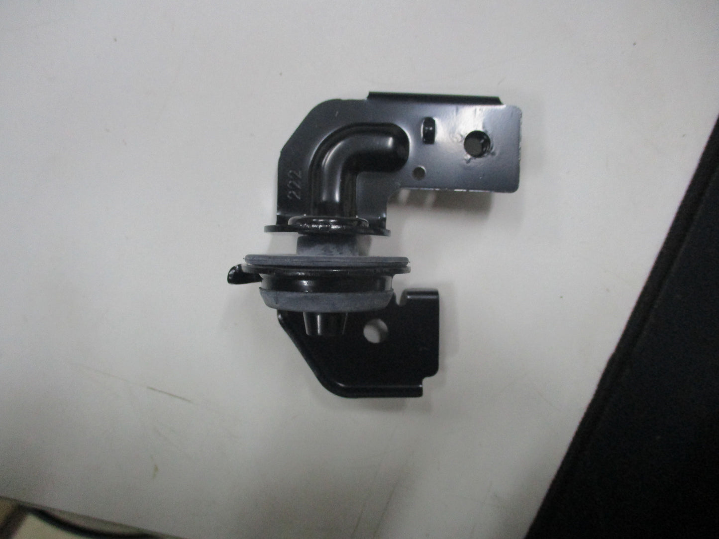 Subaru Legacy Genuine Left Hand Side Air Conditioner Bracket New
