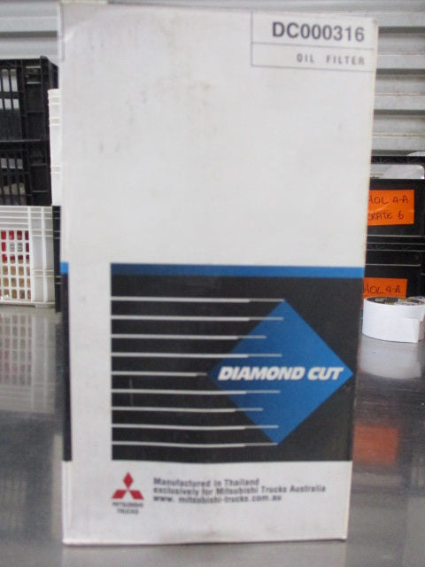 Mitsubishi Diamond Cut Oil Filter Suitable For Mitsubishi Fuso/Nissan New Part