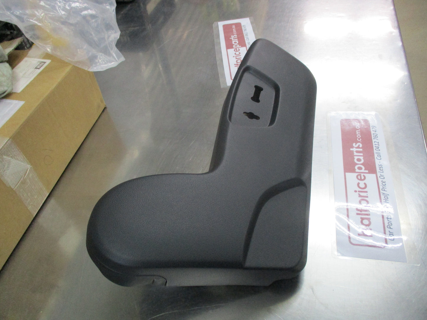 Holden Captiva Genuine Front Driver's Electric Seat Base Outer Trim Panel New Part