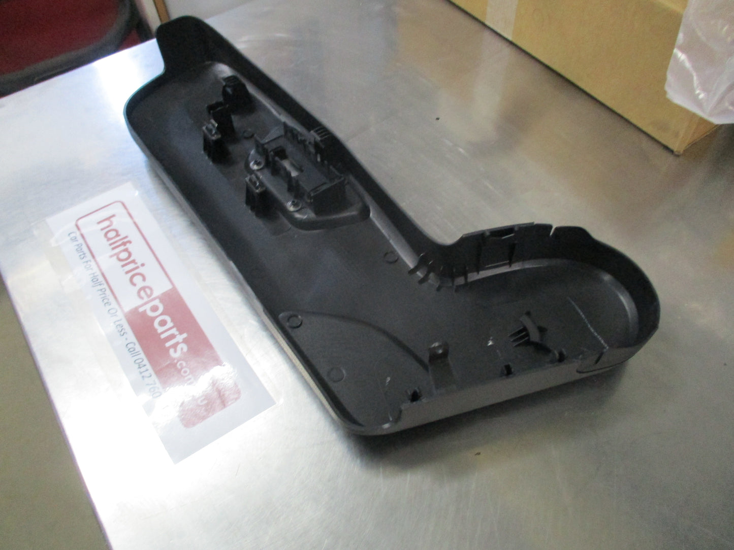 Holden Captiva Genuine Front Driver's Electric Seat Base Outer Trim Panel New Part