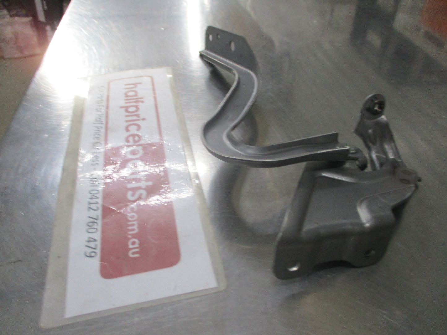 Suzuki Swift Genuine Right Hand Front Bonnet Hinge New Part