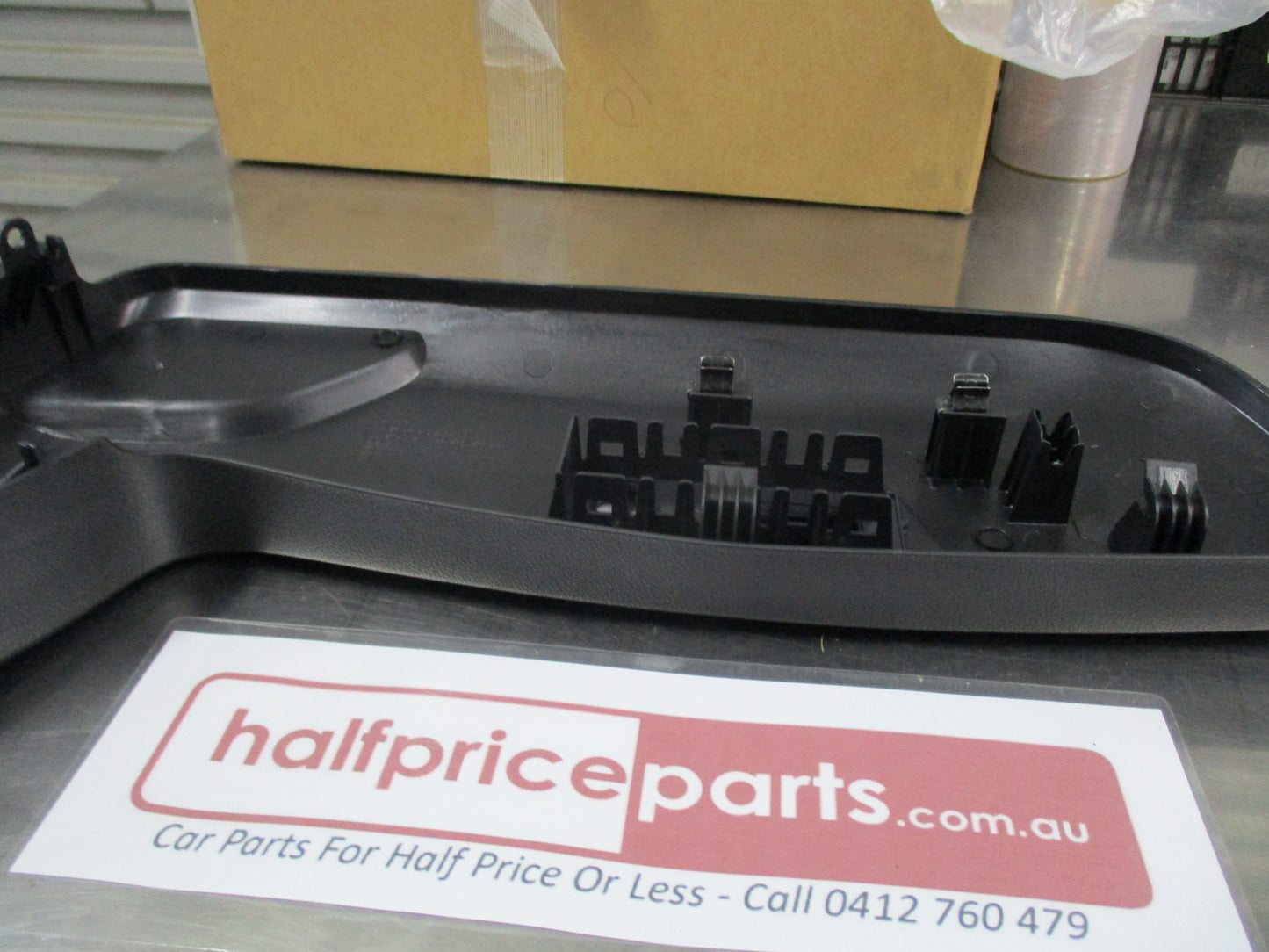 Holden Captiva Genuine Front Driver's Electric Seat Base Outer Trim Panel New Part