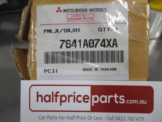 Mitsubishi Triton Genuine Right Hand Rear Door Power Window Trim Panel New Part