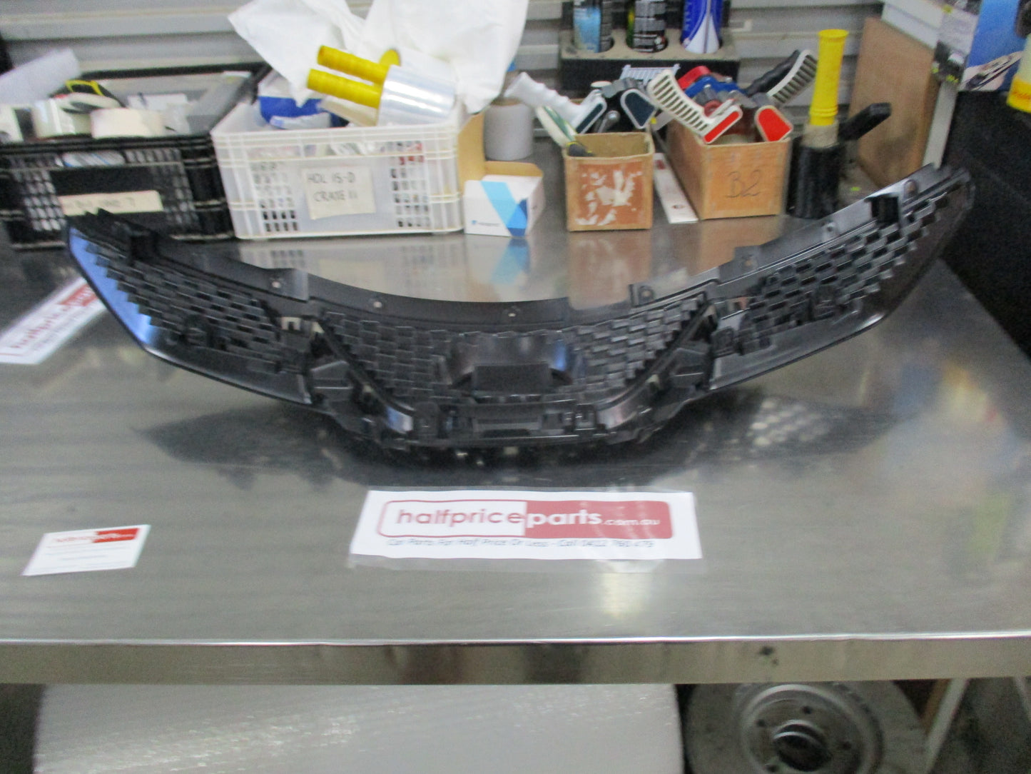 Nissan Qashqai Genuine Front Upper Center Grille (Black) New Part