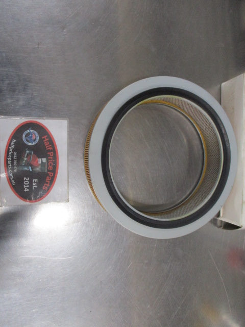 Sakura Air Filter Suits Ford Courier/ Mitsubishi Triton 2.6 Ltr 4G54New Part