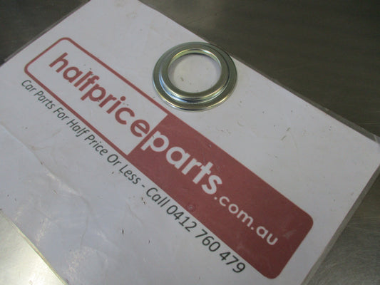 Toyota Genuine Front Diff Side Gear Shaft Dust Cover New Part