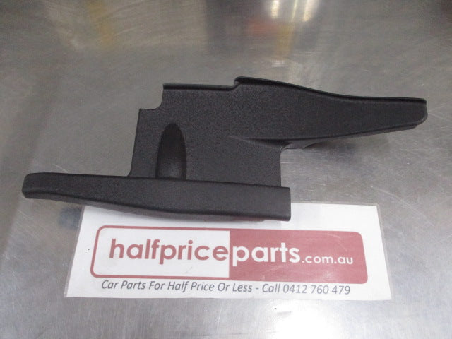 Kia Carnival Genuine Cover Assembly Fender Side Right New Part