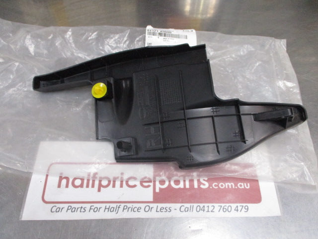 Kia Carnival Genuine Cover Assembly Fender Side Right New Part