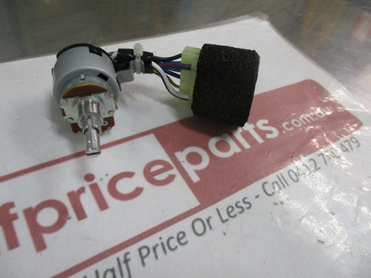 Toyota Landcruiser Genuine Heater Blower Control Switch New Part