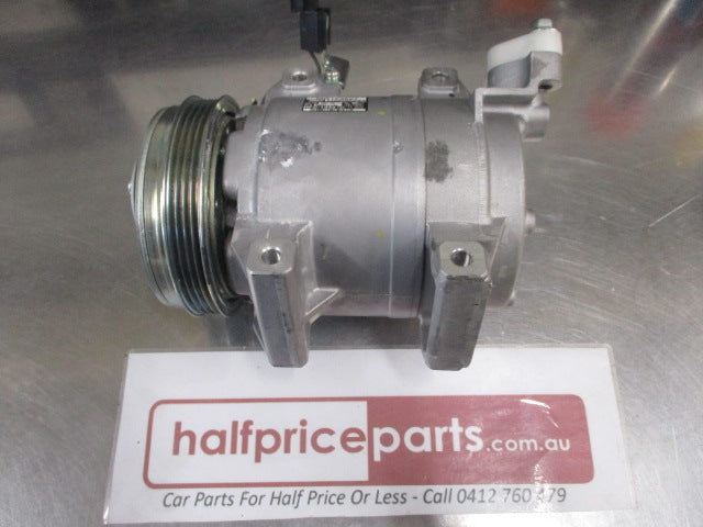 Mitsubishi Triton ML/MN Petrol 2.4 Ltr Genuine A/C Compressor With Pulley New Part