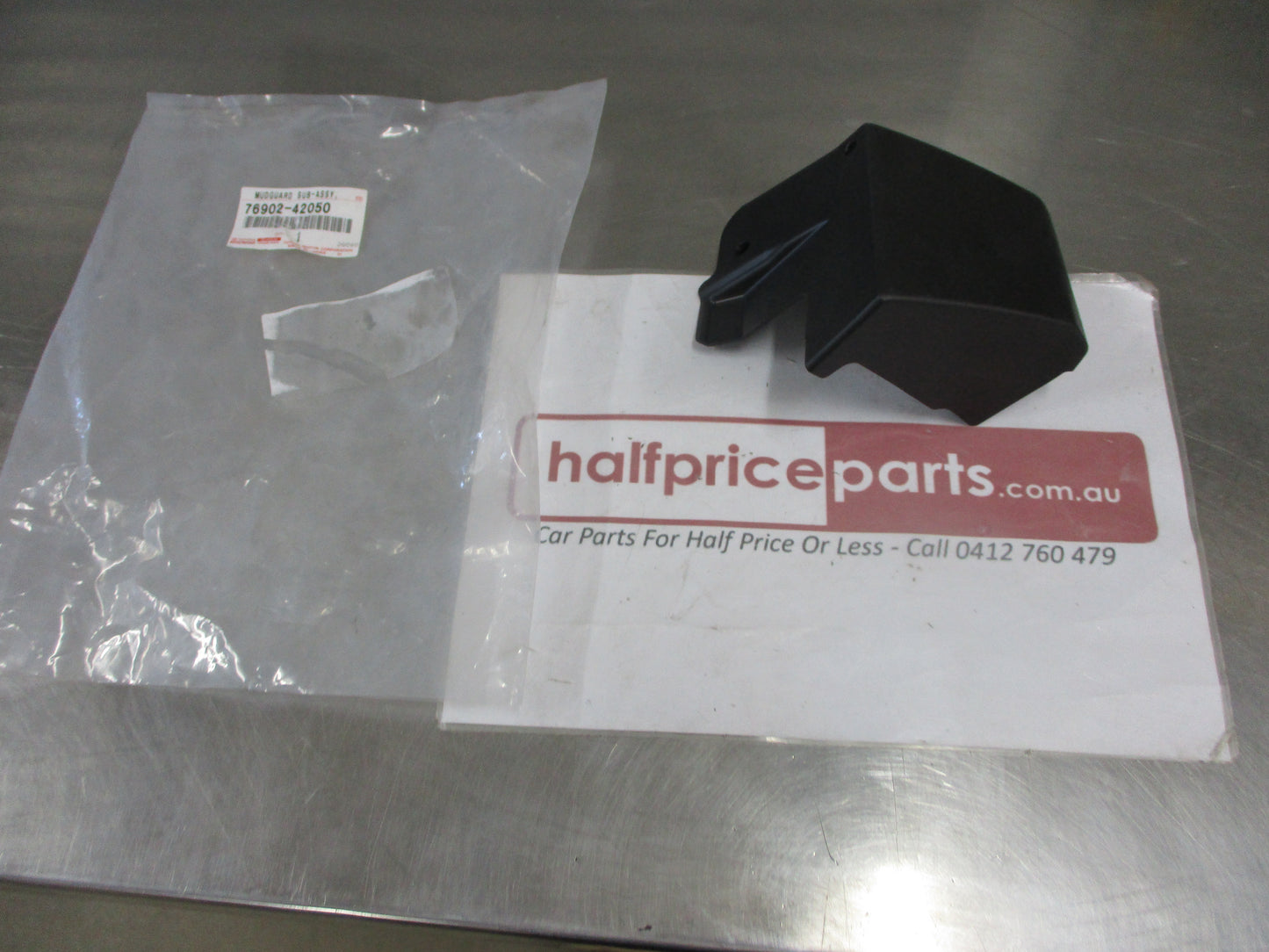 Toyota Rav4 Genuine Left Hand Front Mudguard Subassy New Part