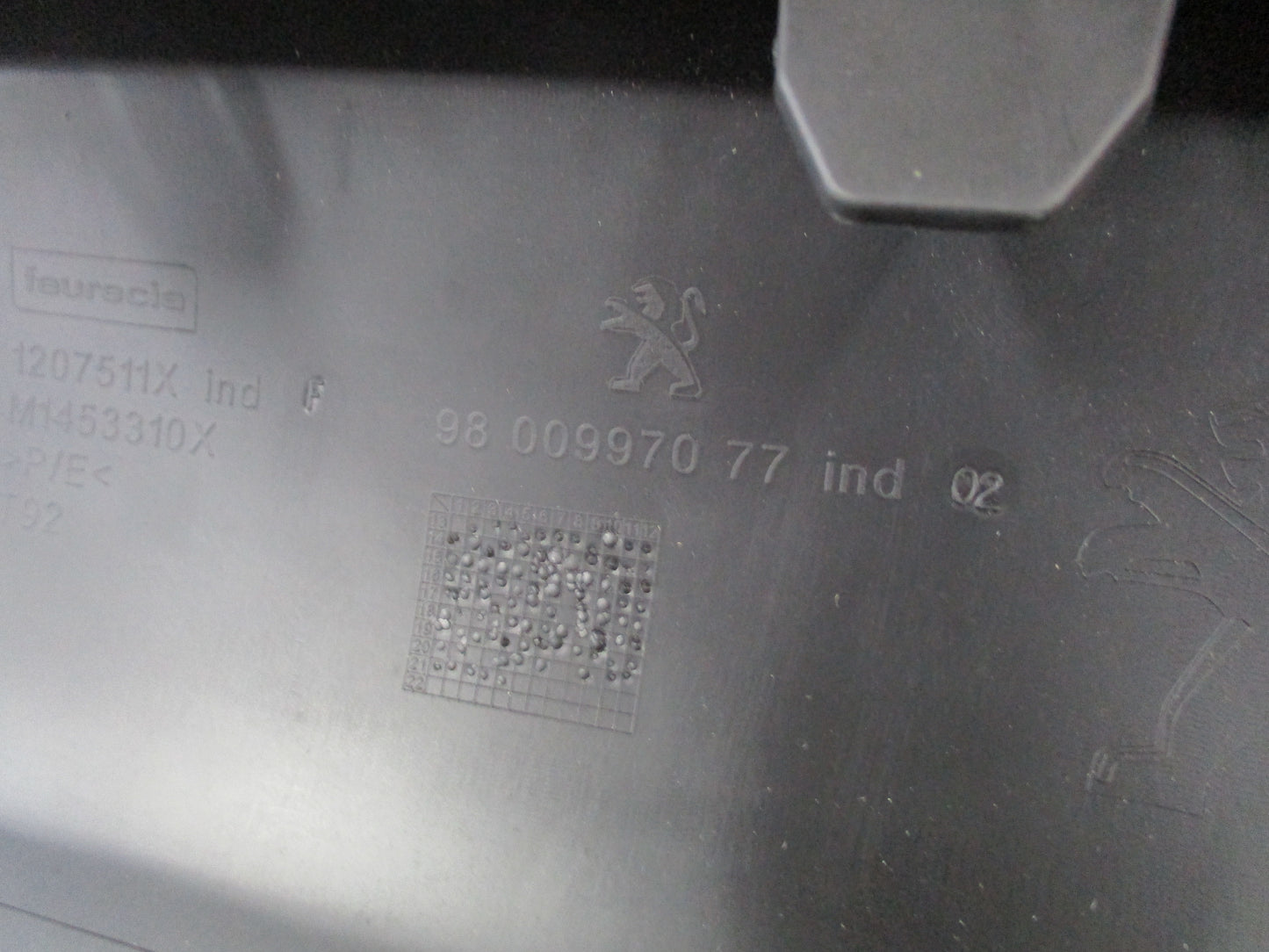 Peugeot 308 T9 Genuine Lower Rear Bumper Cover Trim New Part