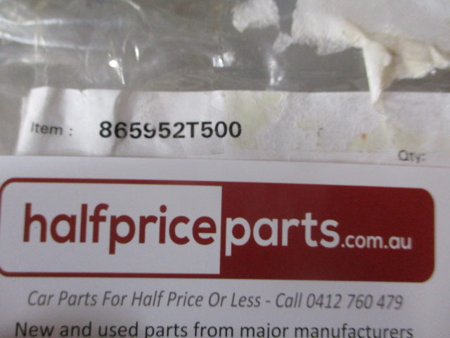 Kia Carnival/Creed/Cerato/Sportage/Hyundai i30/Santa Fe/Tucson Front Bumper Positioner Clip New Part