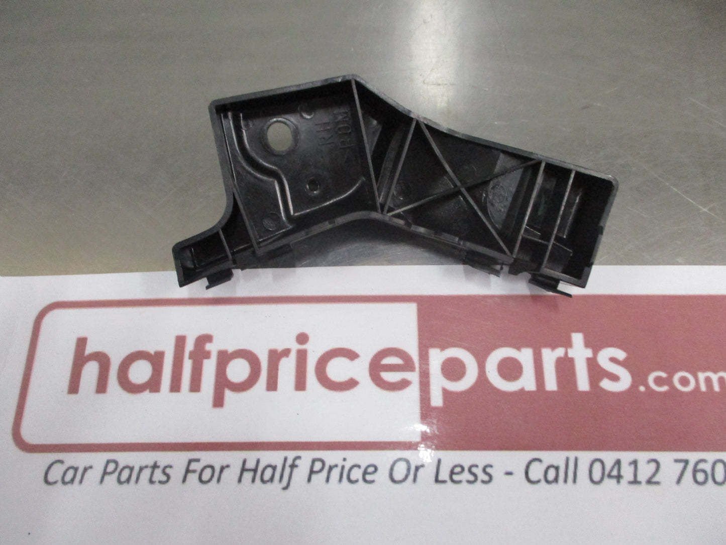 Suzuki Carry/Super Carry Genuine Right Hand Front Side Bumper Bracket New Part
