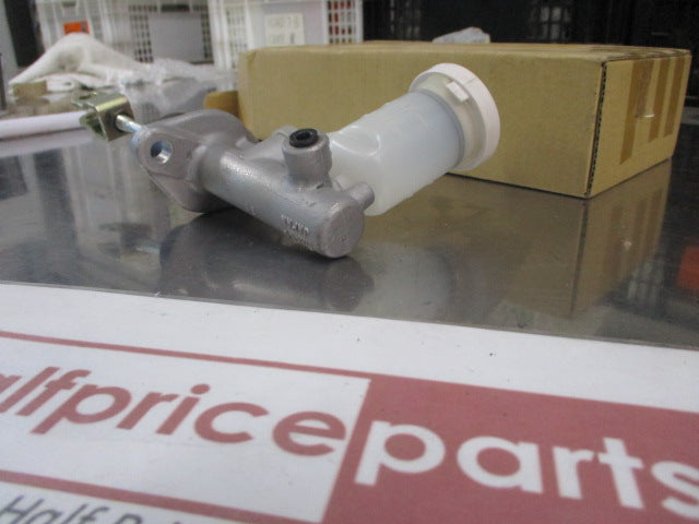 Mitsubishi Lancer/Mirage/Colt Genuine Clutch Master Cylinder New Part