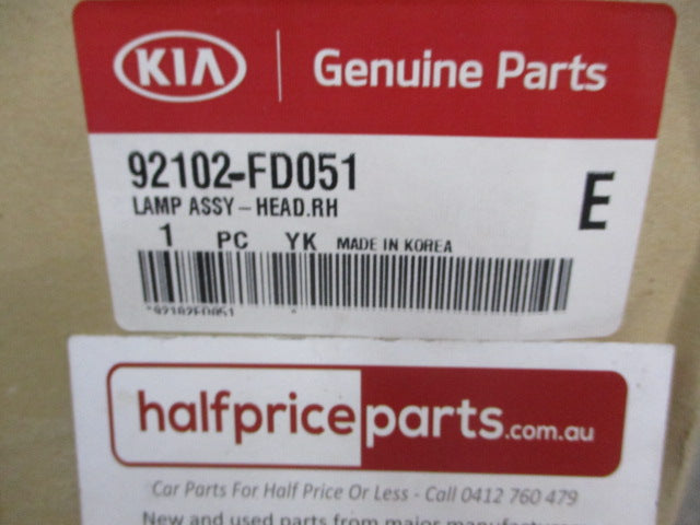 Kia Rio Genuine Right Hand Front (Drivers) Headlight New Part