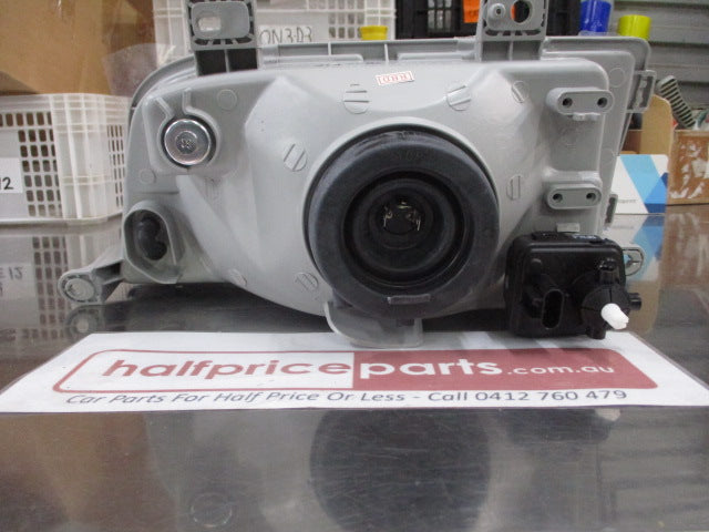 Kia Sportage Genuine Right Hand Front Head light (Drivers) New Part