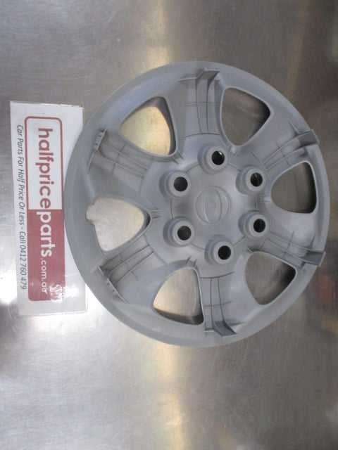 Kia Carnival Genuine Hub Cap New Part