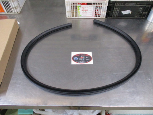 Ford Mustang Genuine Lower Front Door On Body Weatherstrip New Part