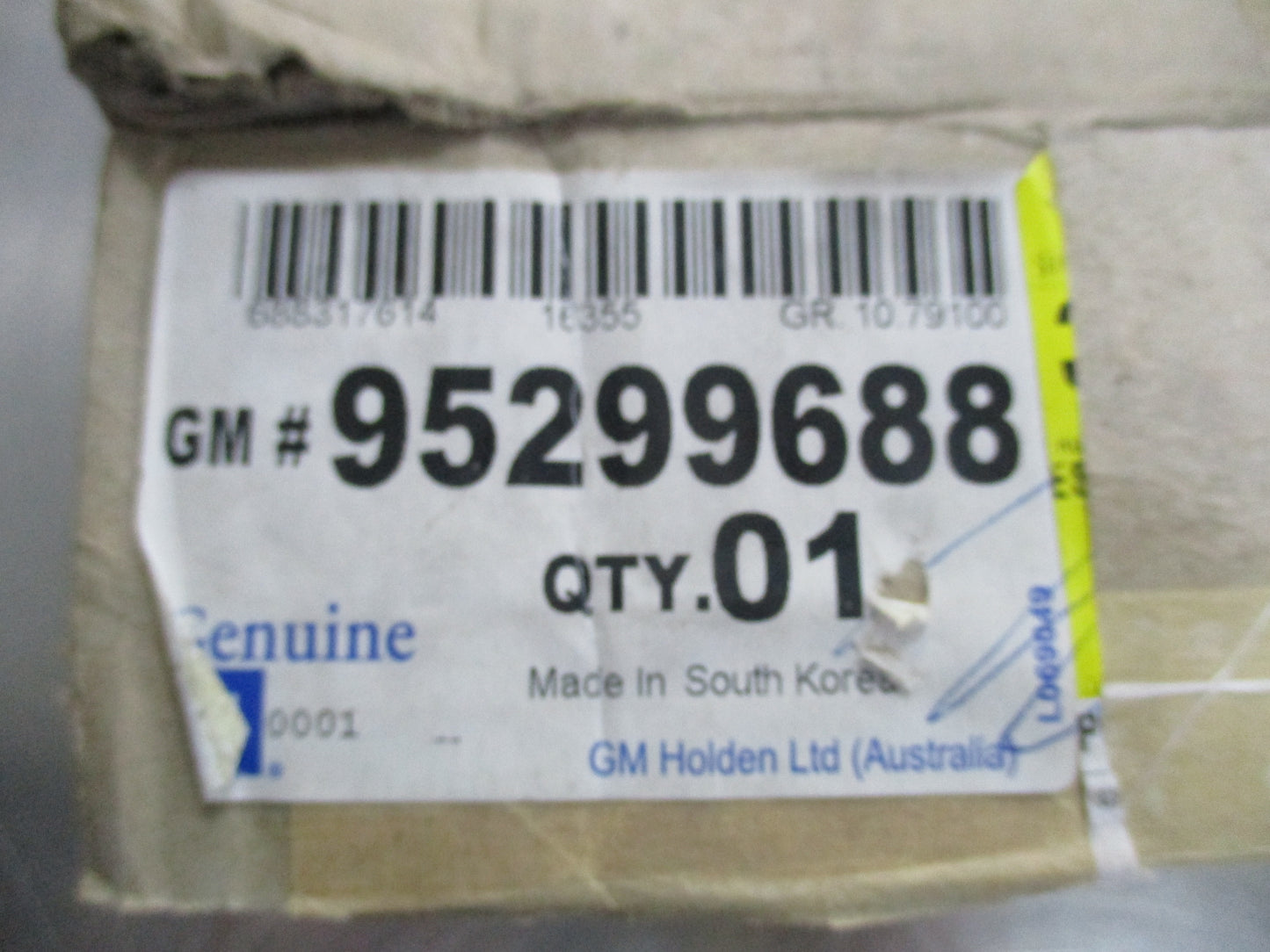 Holden Cruze Genuine Drivers Side Rear Power Window Regulator New