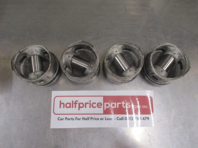 Mitsubishi Triton Genuine Piston And Pin Assembly-B (Set Of 4) New Part