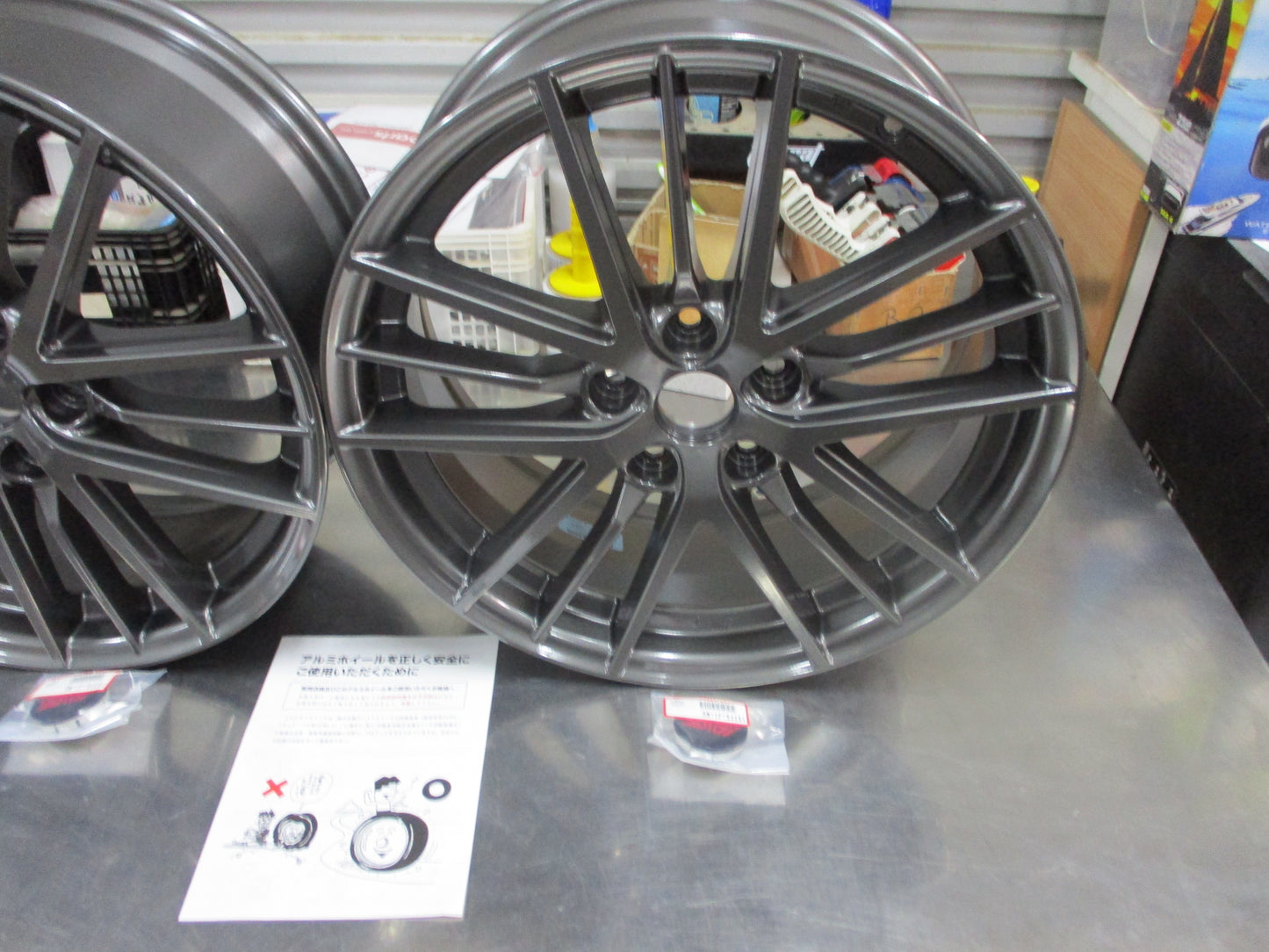 Subaru STI Genuine Set 4 Alloy Wheels 18x7.5 With Caps-Valves (Gray) New Part.