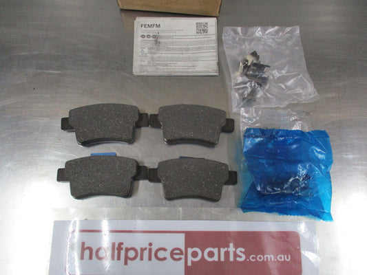 Citroen C4 Grand Picasso Genuine Rear Brake Pad Set New Part