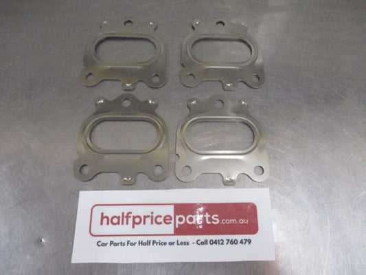 Mitsubishi Pajero Genuine Exhaust Manifold Gaskets Set of 4 New Part