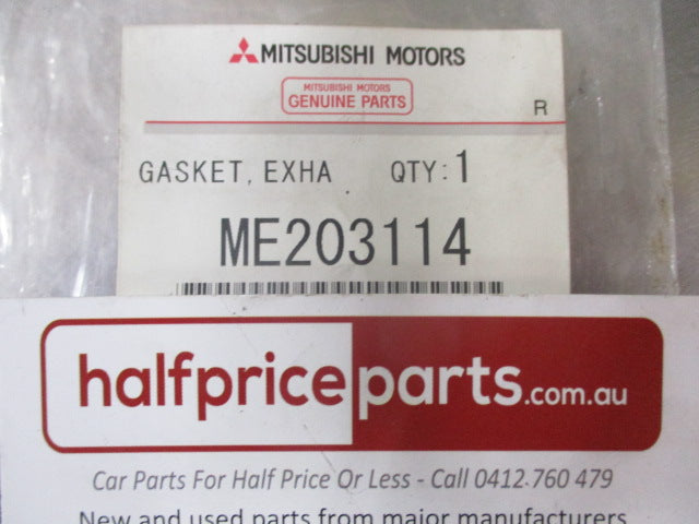 Mitsubishi Pajero Genuine Exhaust Manifold Gaskets Set of 4 New Part