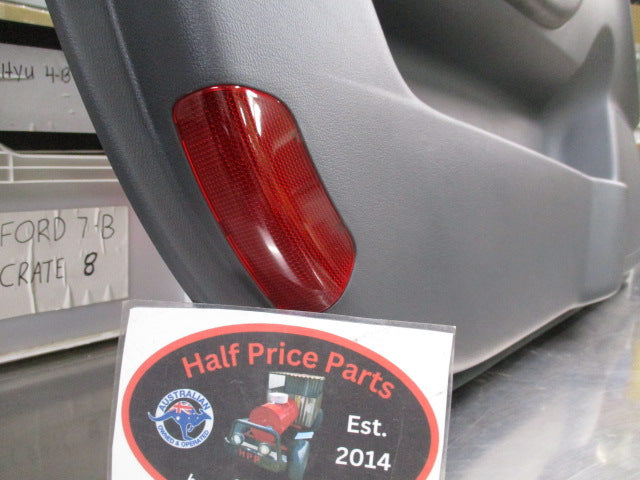 Hyundai Elantra Genuine Front Left Hand Passenger Door Panel Trim New Part