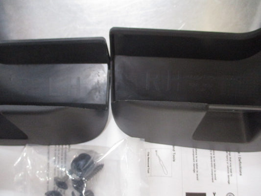 Kia Rio Sedan Genuine Rear Mud Guard Set With Fitting Screws New Part