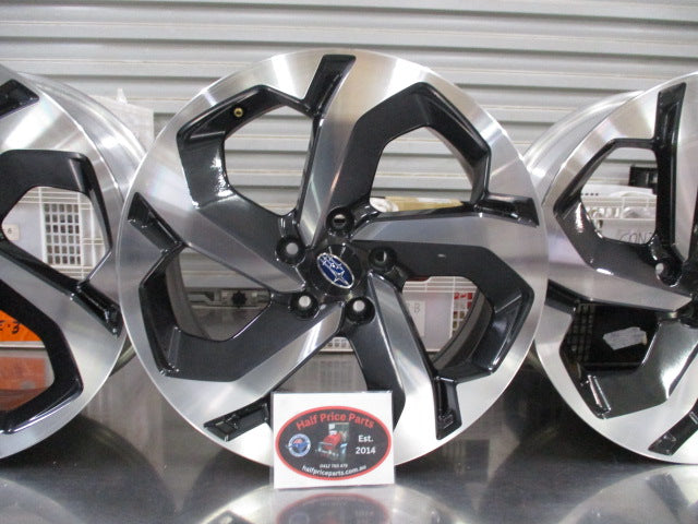Subaru Forester Genuine Set of 4 Alloy Wheels 18x7J With Centre Caps Used Part