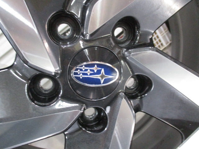 Subaru Forester Genuine Set of 4 Alloy Wheels 18x7J With Centre Caps Used Part