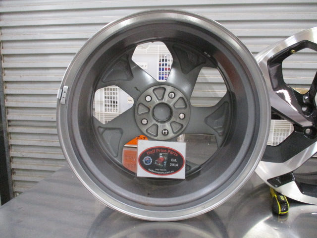 Subaru Forester Genuine Set of 4 Alloy Wheels 18x7J With Centre Caps Used Part