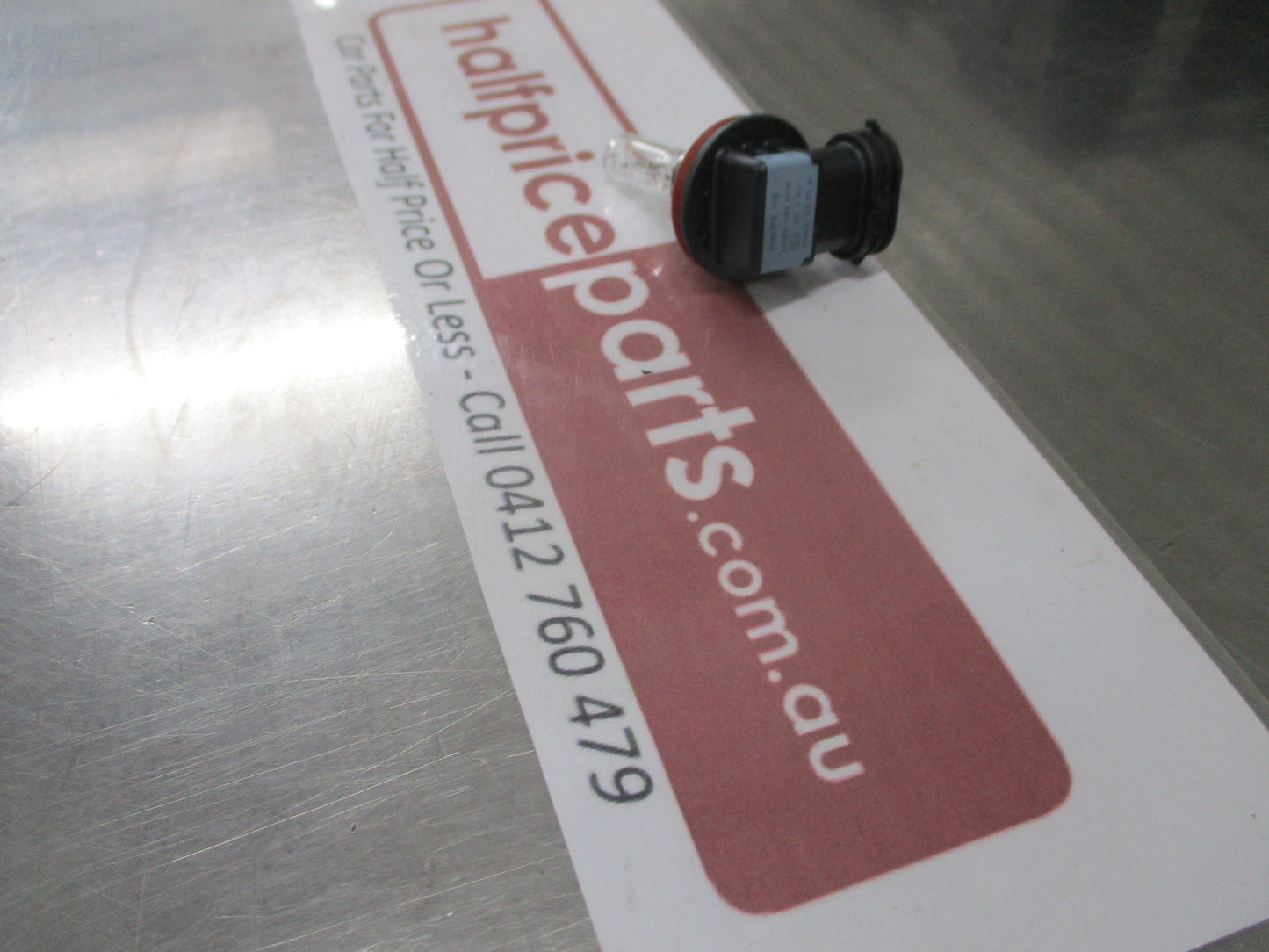 Nissan Skyline GT-R/Murano/Rogue Genuine Head Light Bulb New Part