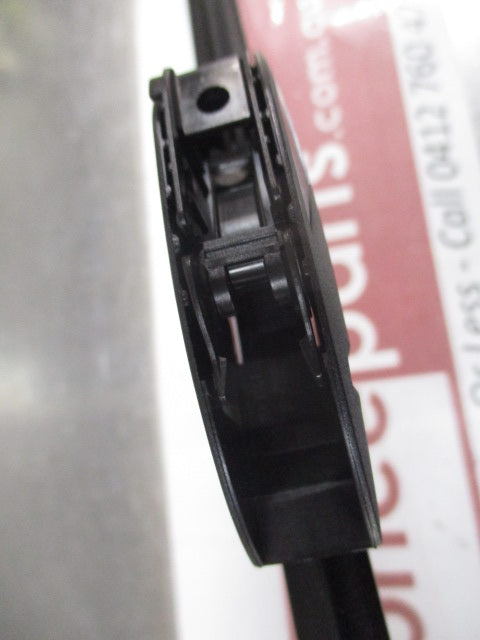 Tridon Flex 18 Inch (Single) Blade Wiper Blade Hook Arm Style Suits Listed Below New Part