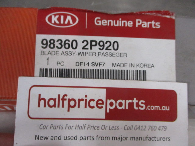 Kia Sorento Genuine Replacement Passenger Wiper Blade New Part