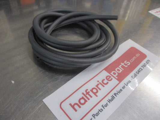 Mitsubishi Pajero/Lancer/Outlander/Galant Genuine Vacuum Hose New Part