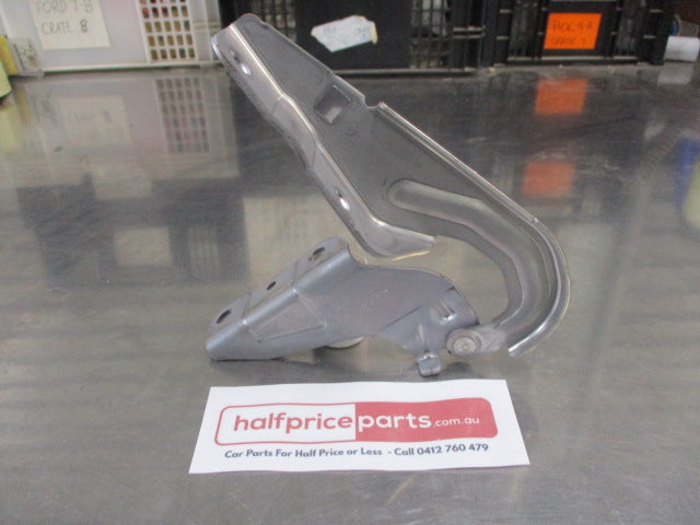 Mitsubishi Outlander/Outlander Sport Genuine Left Hand Front Bonnet Hinge New Part